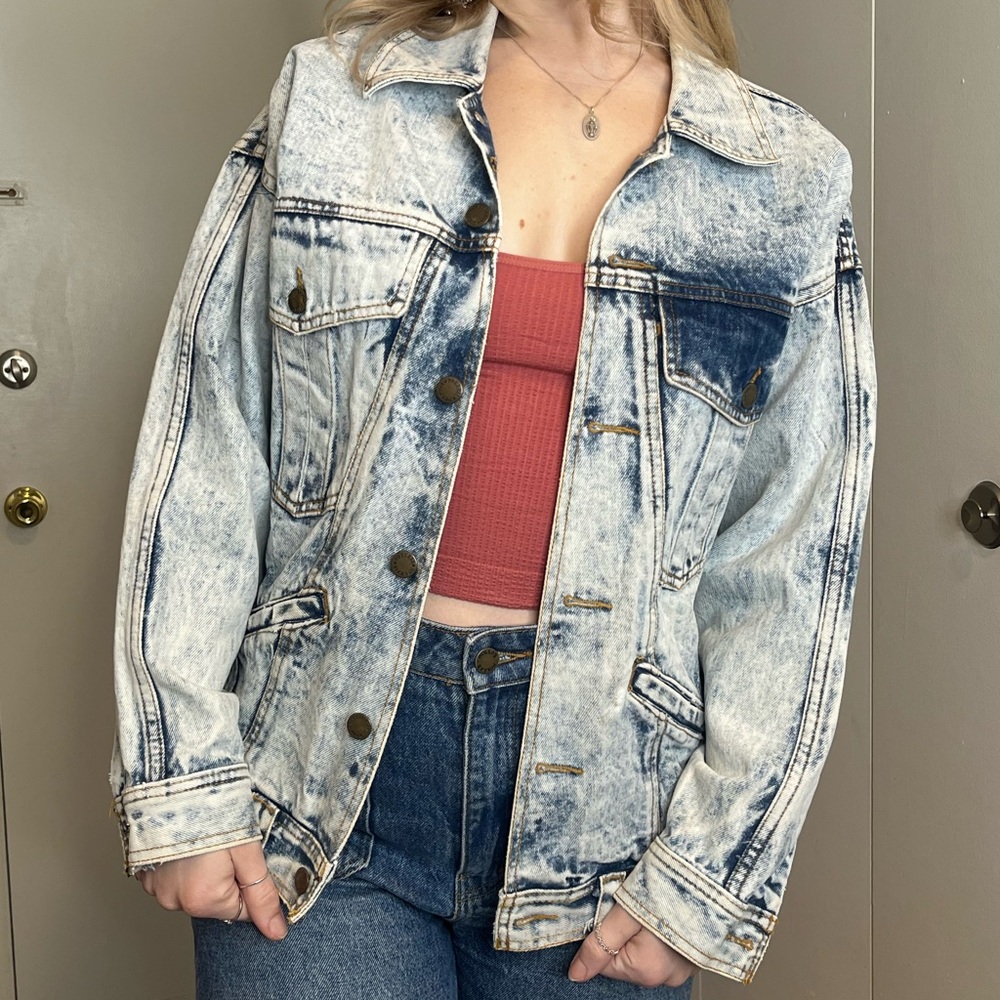 Vintage 80s acid wash jean jacket